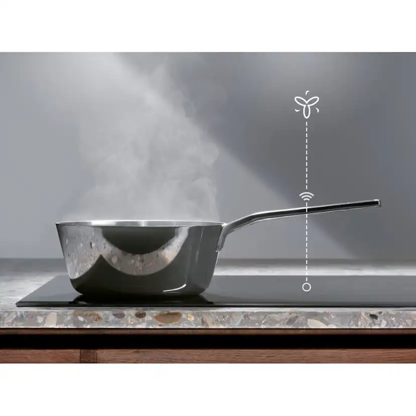 Induktionshäll Electrolux HOI630MX 300