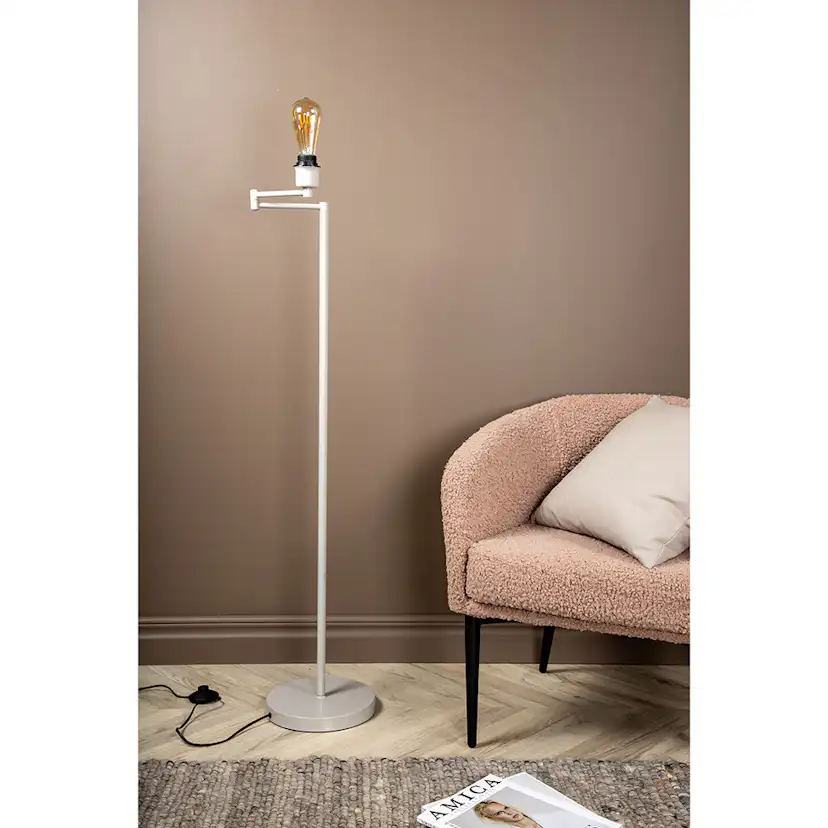 Golvlampa Venture Home Virro