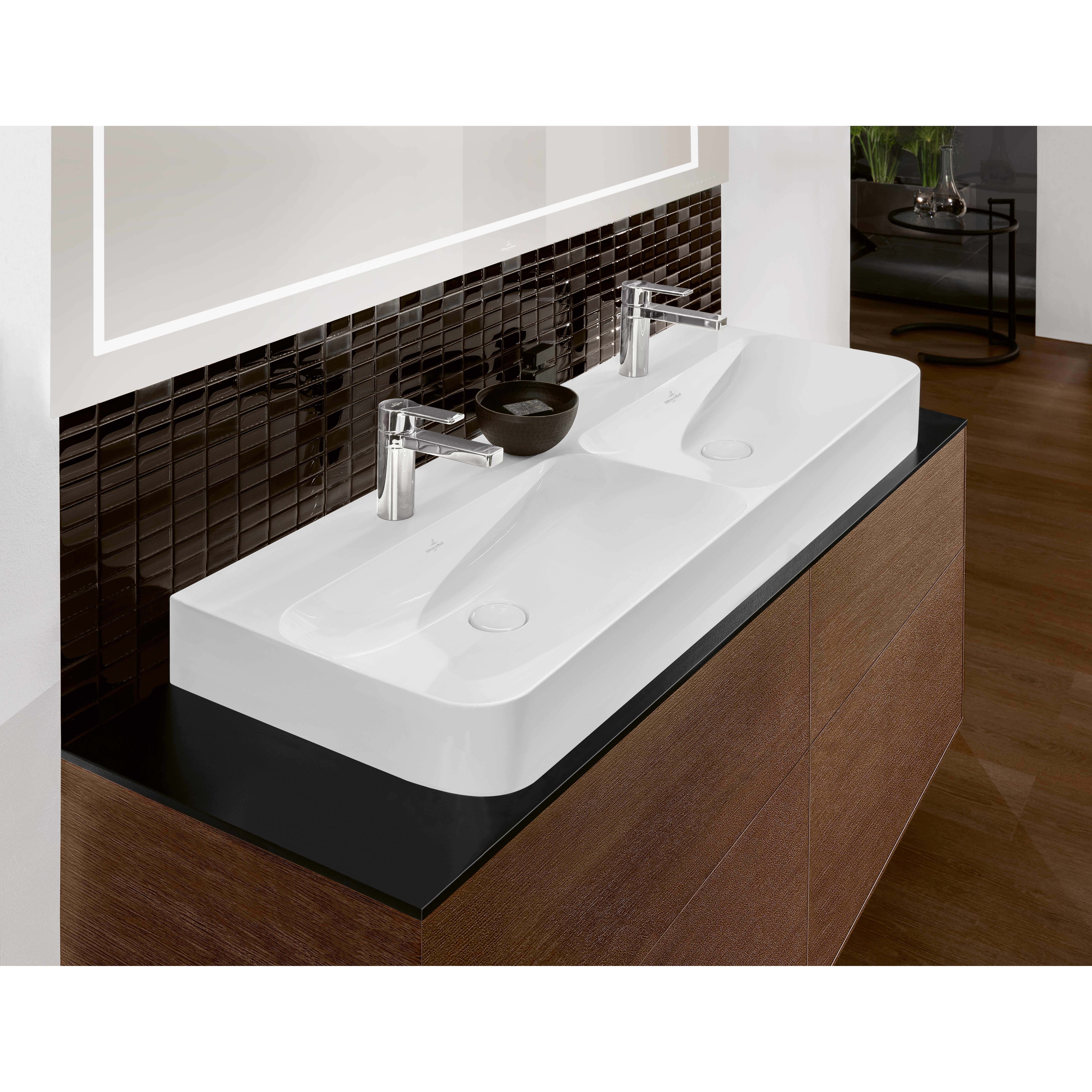 Badrumsspegel Villeroy & Boch Finion med Belysning