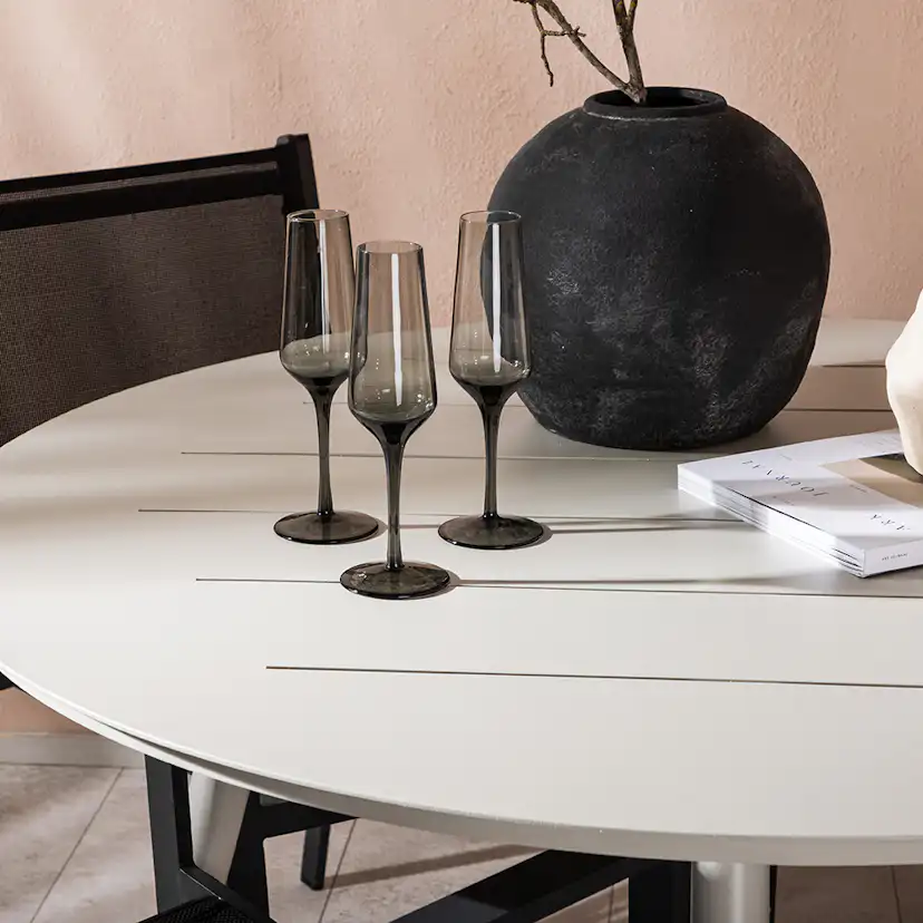 Matgrupp Venture Home Lina Ø120 cm med 4 Copacabana Stolar