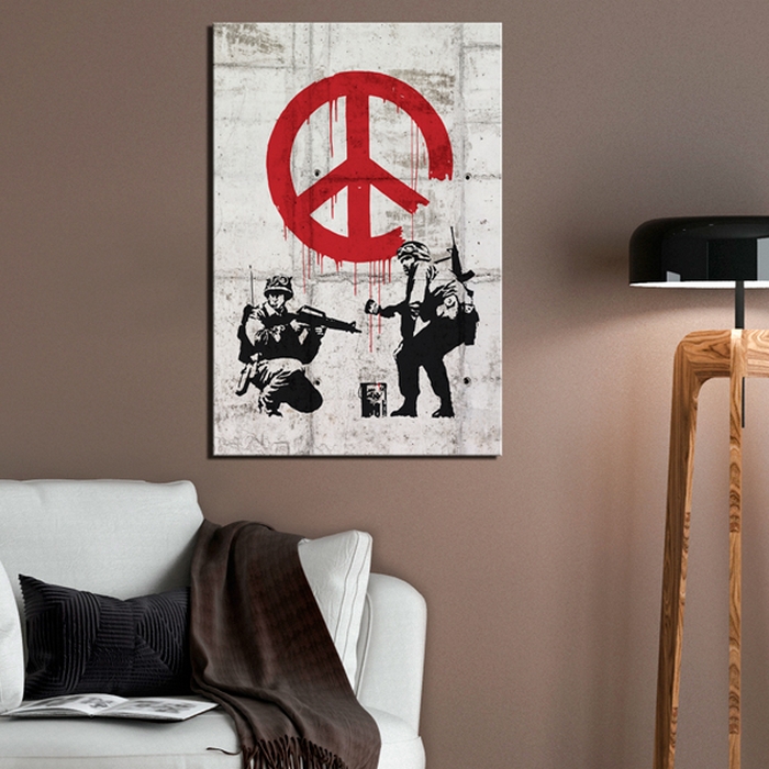 Tavla Arkiio  Soldiers Painting Peace By Banksy