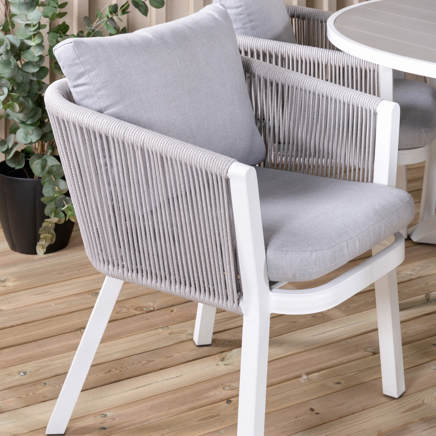 Matgrupp Venture Home Pincy med 6 Virya Matstolar