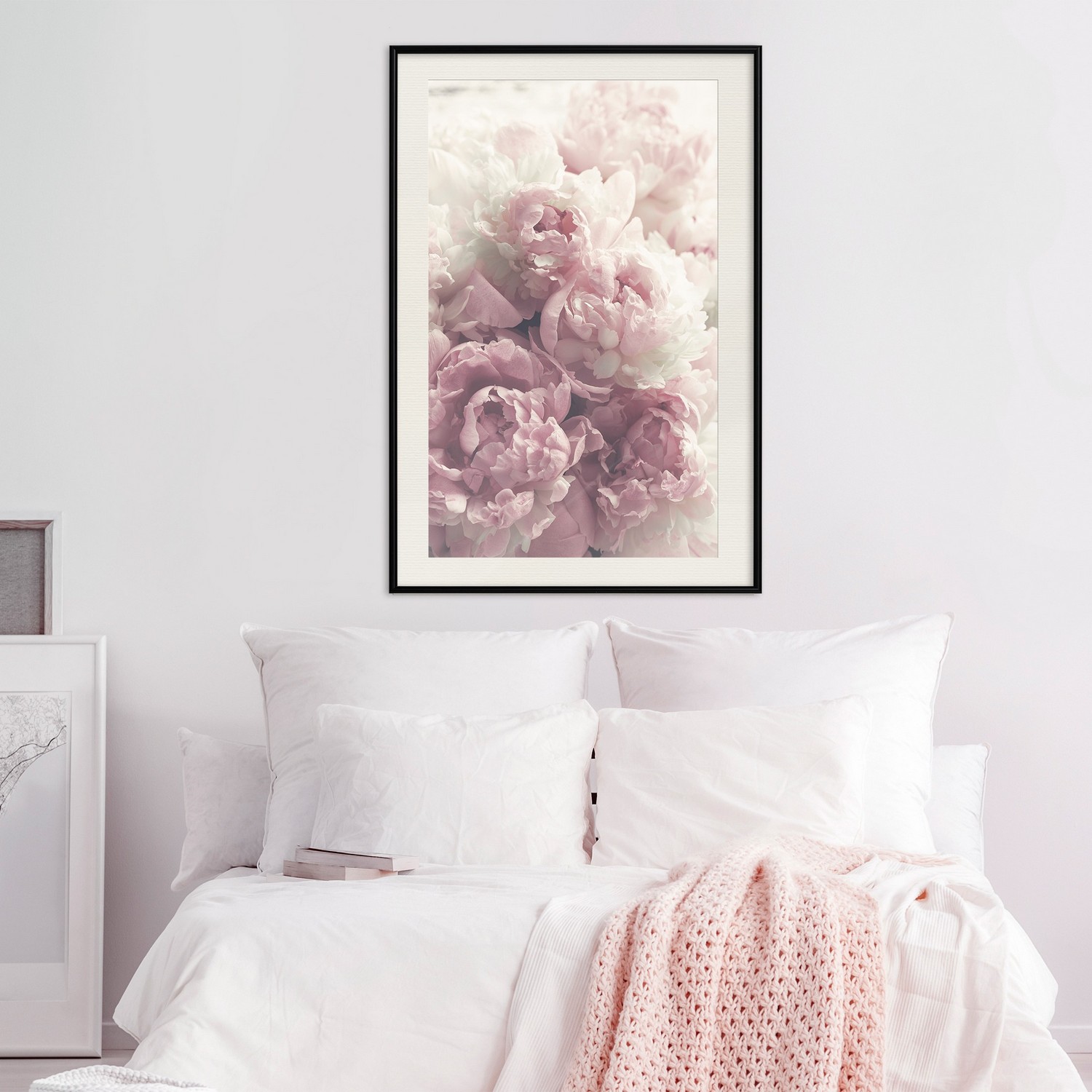 Affisch - Delicate Peonies [Poster] 40x60 Svart ram med passepartout, 40x60 cm