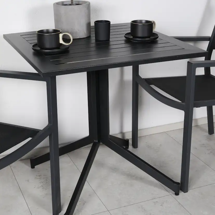 Cafégrupp Venture Home Wella med 2 Cubb Matstolar