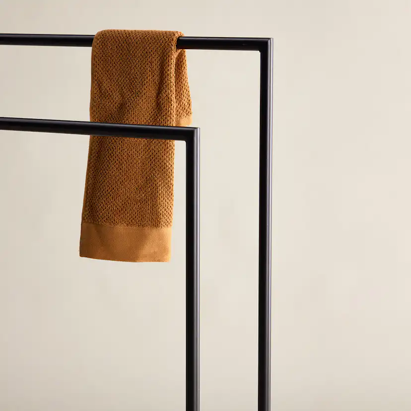 Alva Clothing Hanger - Black / Steel Klädhängare Venture Home Alva