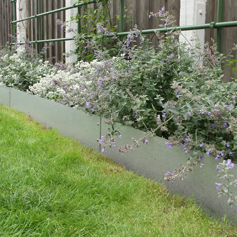 Planteringskant Flexigarden Aluzink 120 mm Hörn Justerbart