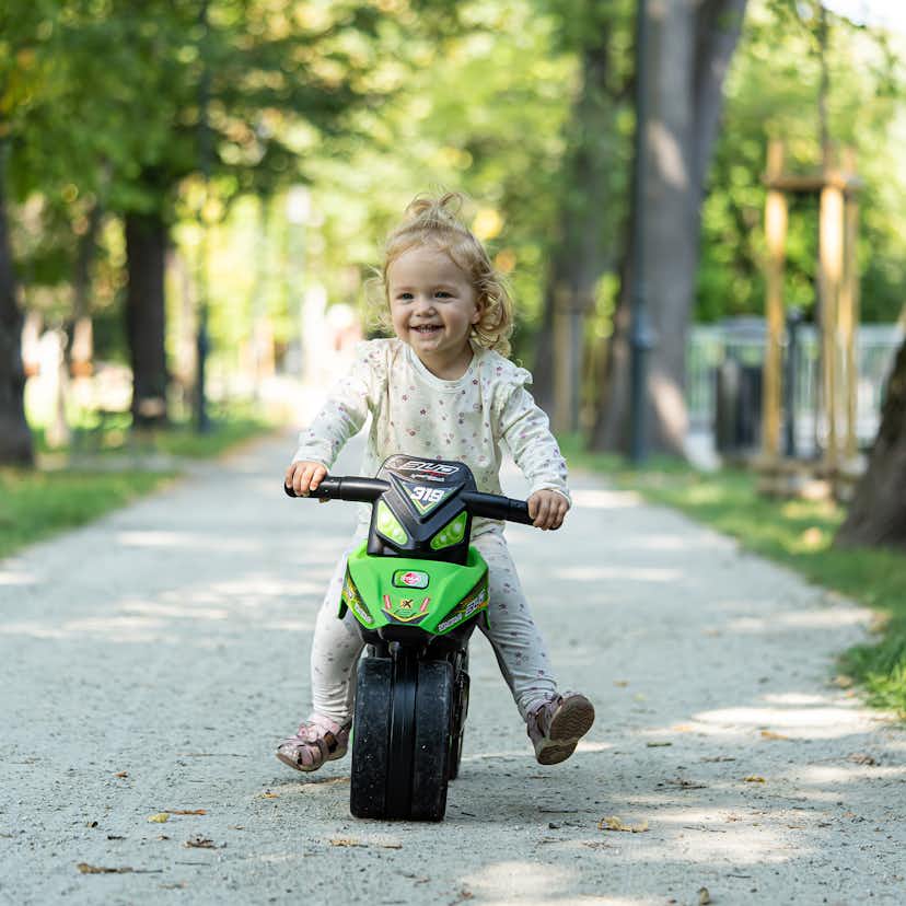 Utomhusleksak Falk Racing Bud Elmotorcykel för Barn Grön