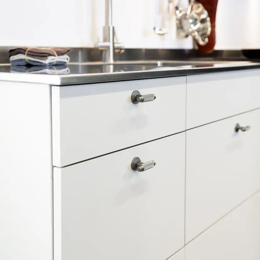 Knopp Beslag Design T Riff