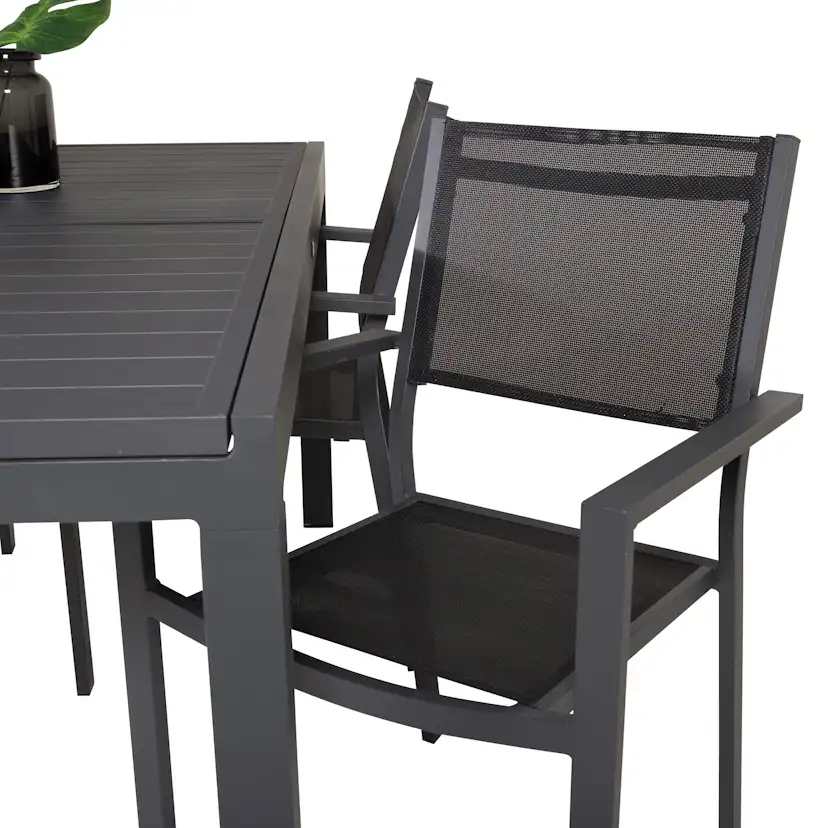 Marbella Bord160/240*100*H75-svart+Copacabana stol-svartt 4 Svart Bord, Svart stol med Svarta Ben