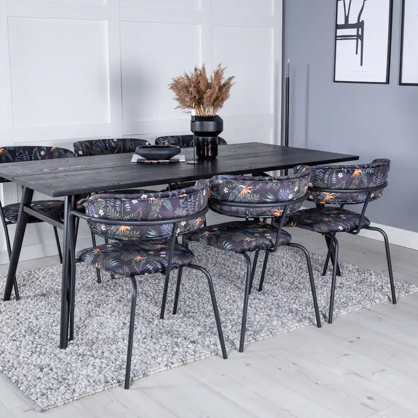 Matgrupp Venture Home Salt med 6 Aris Karmstolar