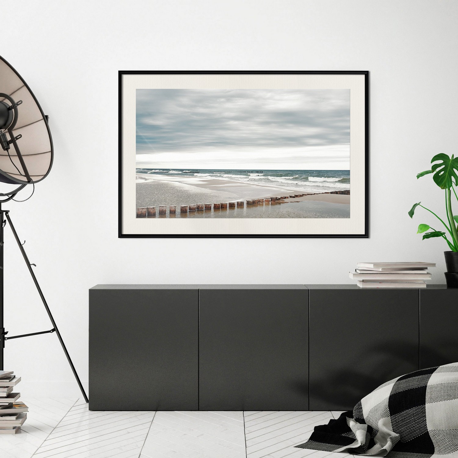 Affisch - Baltic Sea [Poster] 30x20 Svart ram med passepartout, 30x20 cm