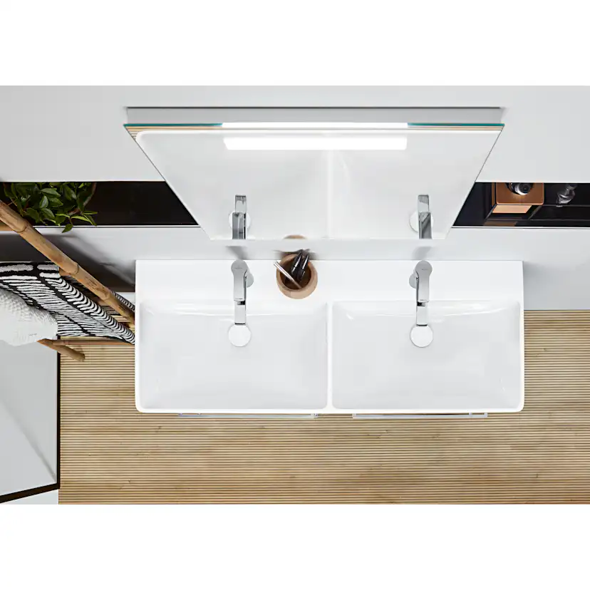 Badrumsspegel Villeroy & Boch More To See One med Belysning