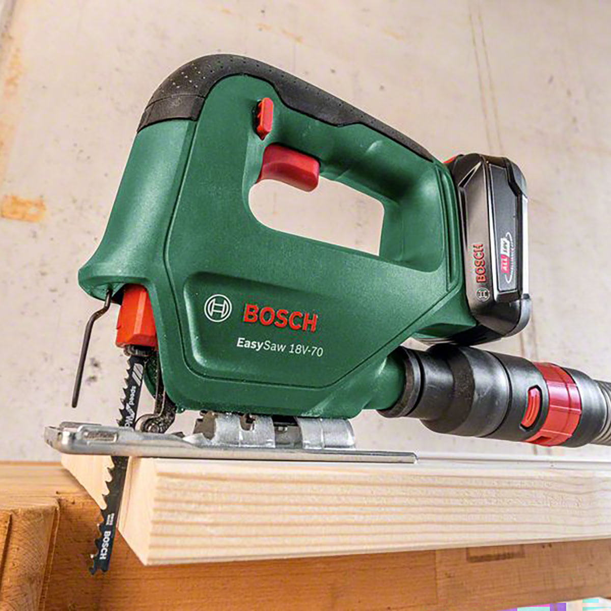 Sticksåg Bosch Power Tools 18V-70