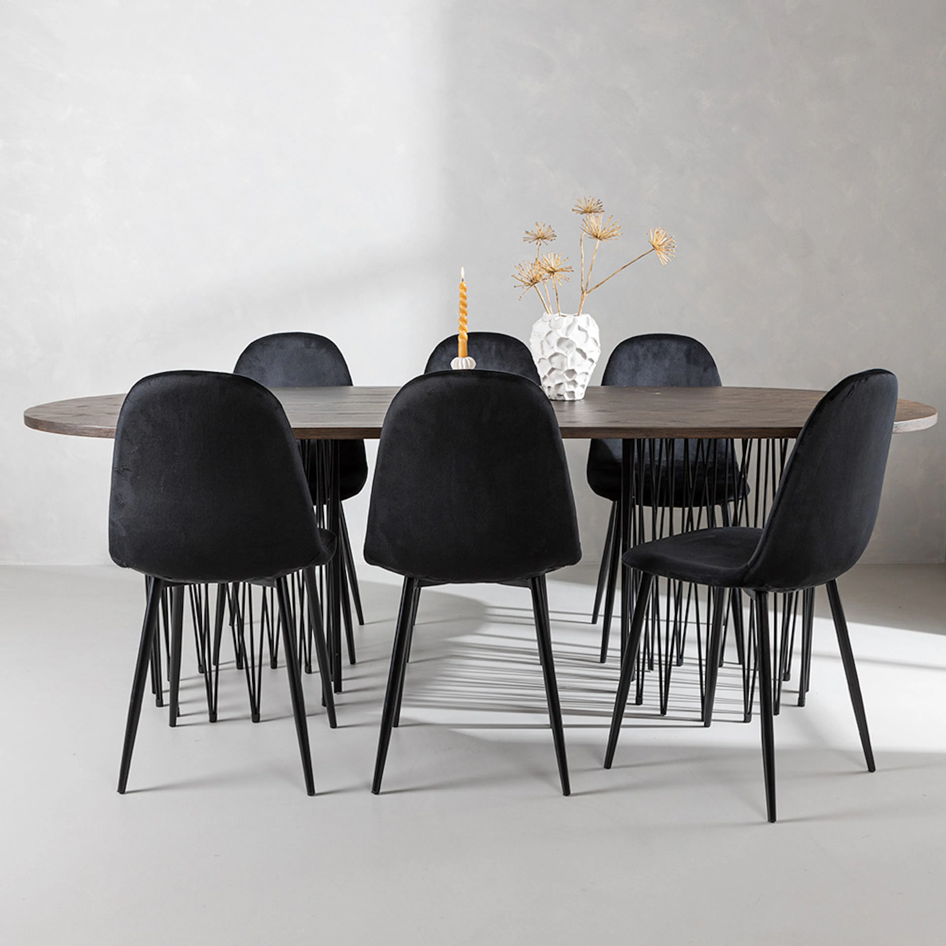 Stone oval Dining Table - Black / Mocca Veneer +Polar Dining Svart/Ek