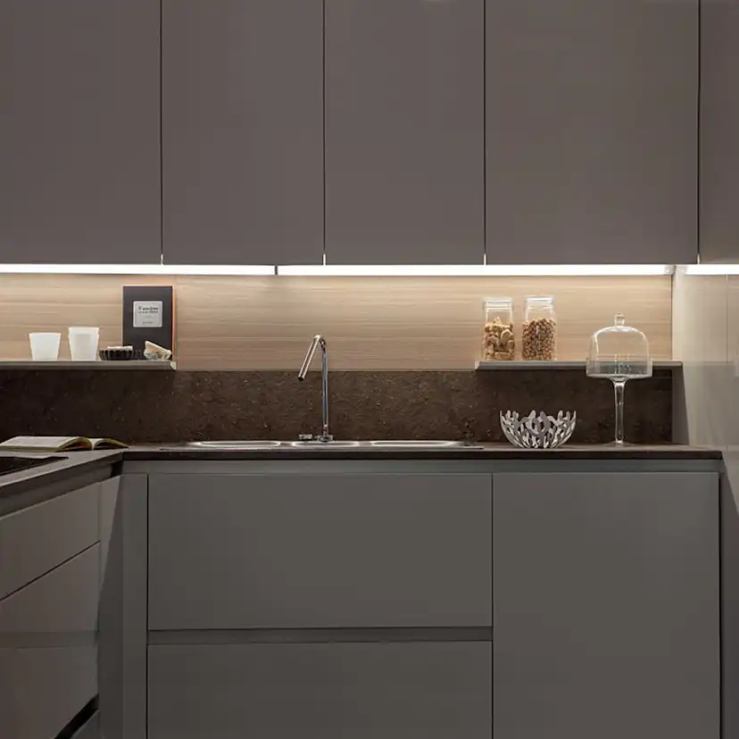 Bänkbelysning Beslag Design Mini Corner