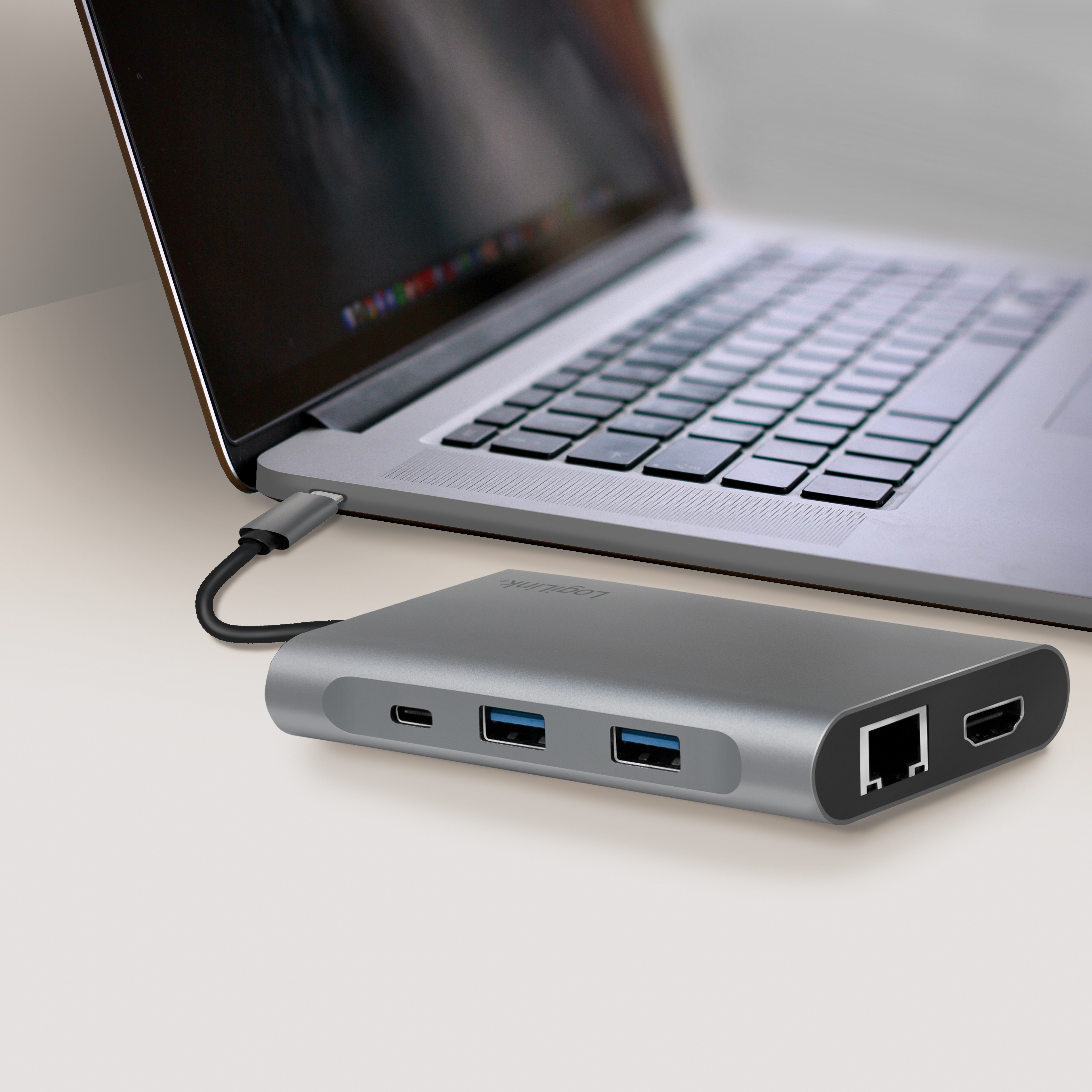 USB-C-docka LogiLink 8-i-1 HDMI/DP/RJ45/USB/USB-C 100W