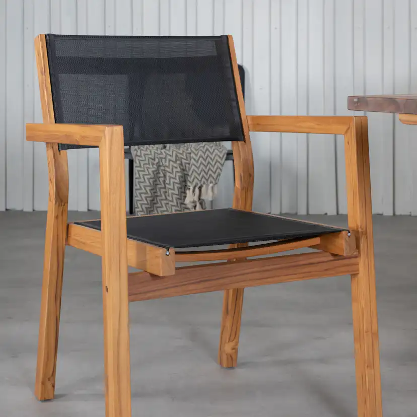 Matgrupp Venture Home Doni med 6 Vum Stapelbara Matstolar