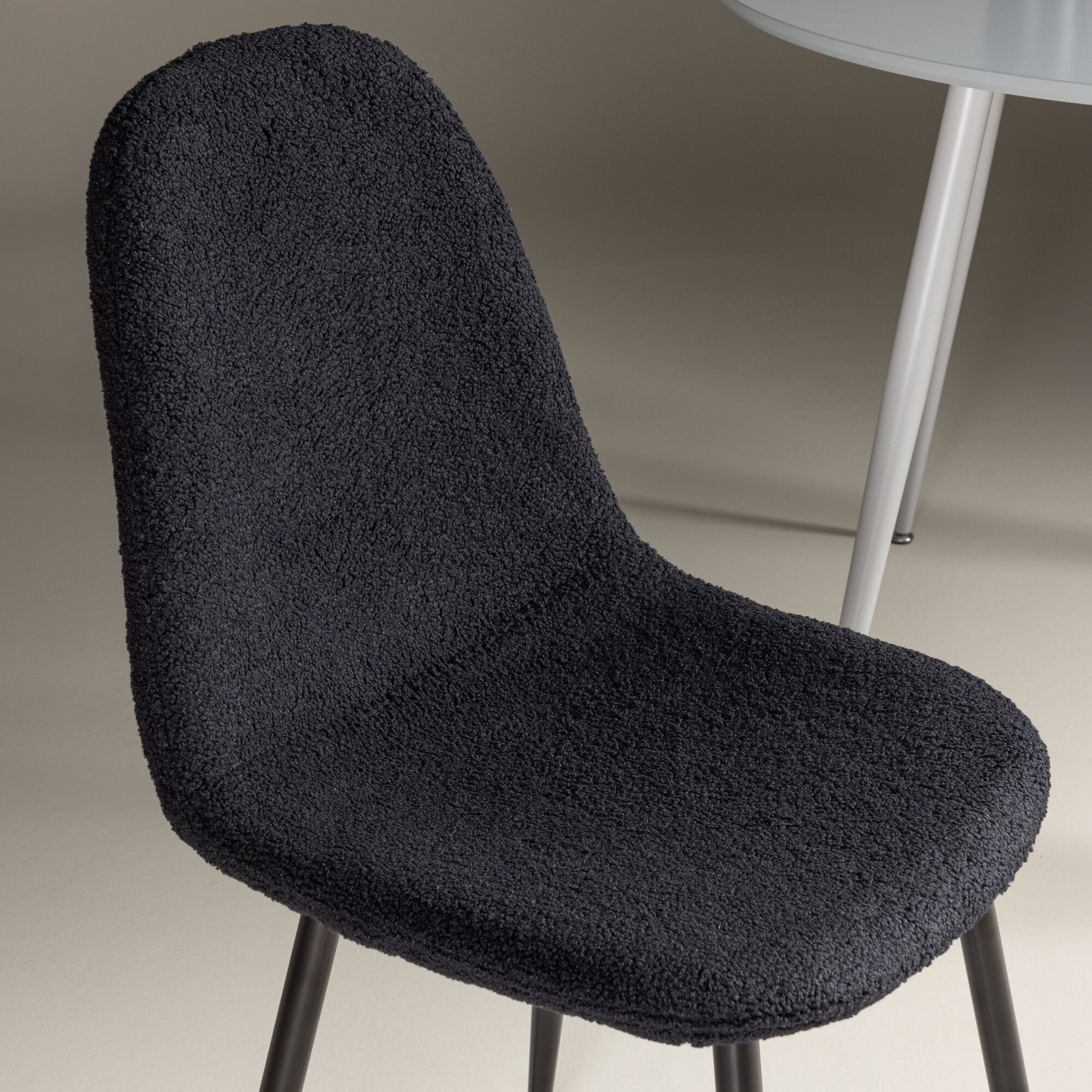 Polar Dining Chair 2-pack - Black  / Black Teddy / FSC 100% Svart