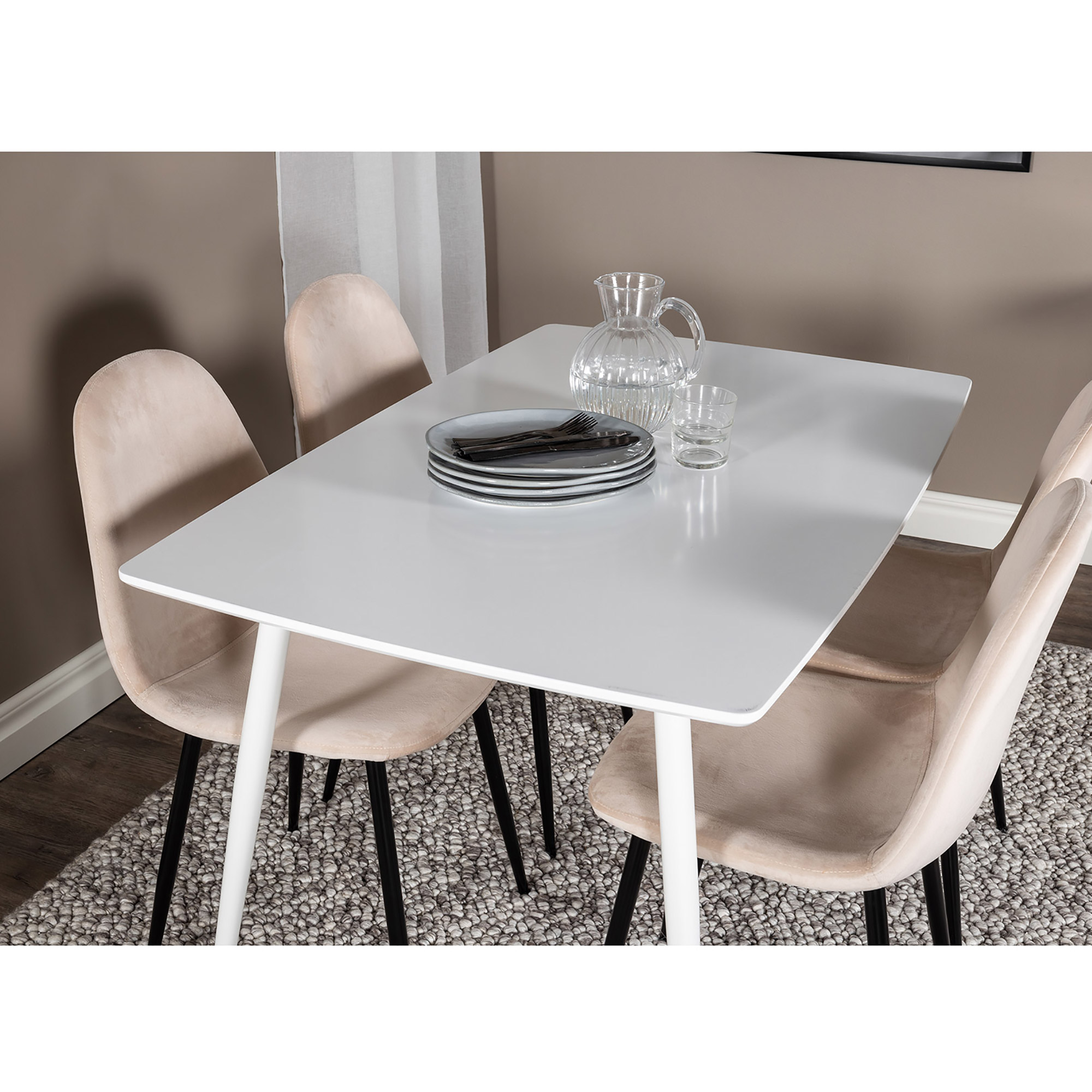 Matgrupp Venture Home Pobbie med 4 Pobbie Stolar Sammet