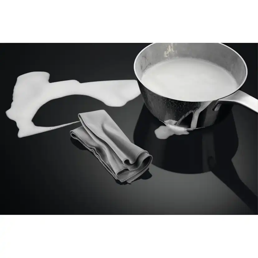 Induktionshäll Electrolux IBB64200CB 3000