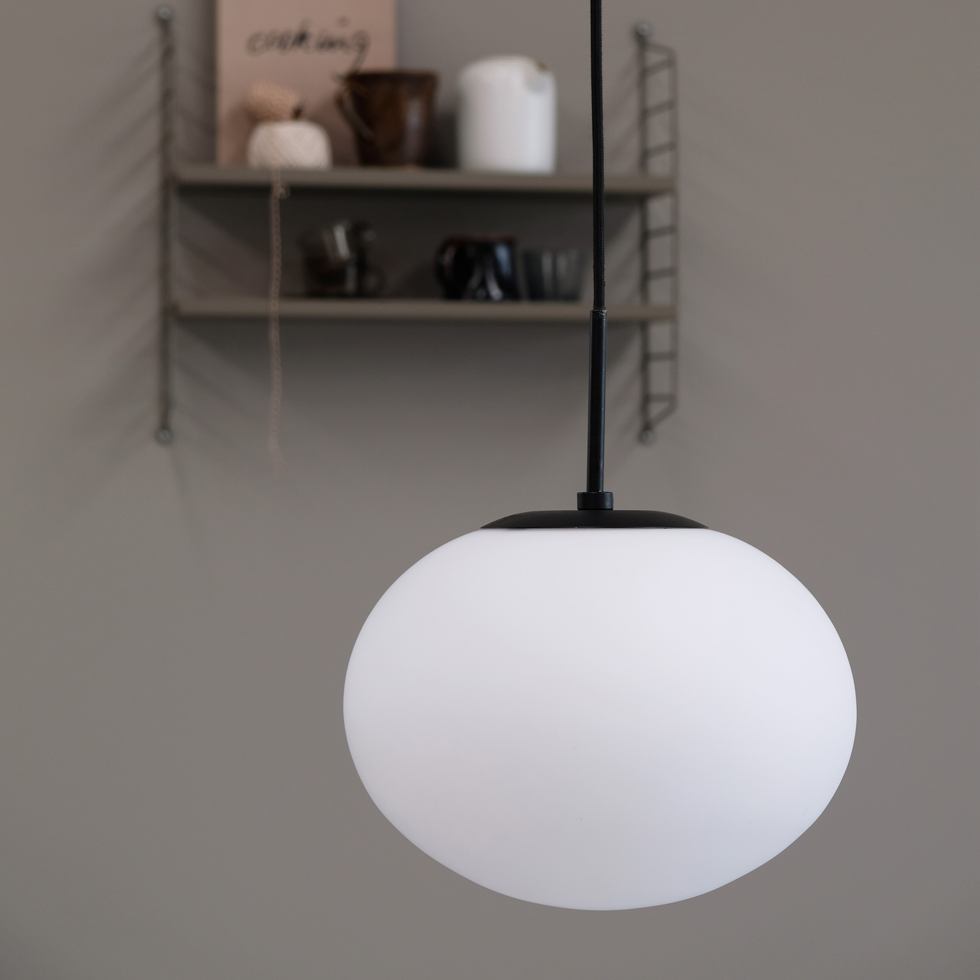 Taklampa Dyberg Larsen Princess Pendel Opal/Svart