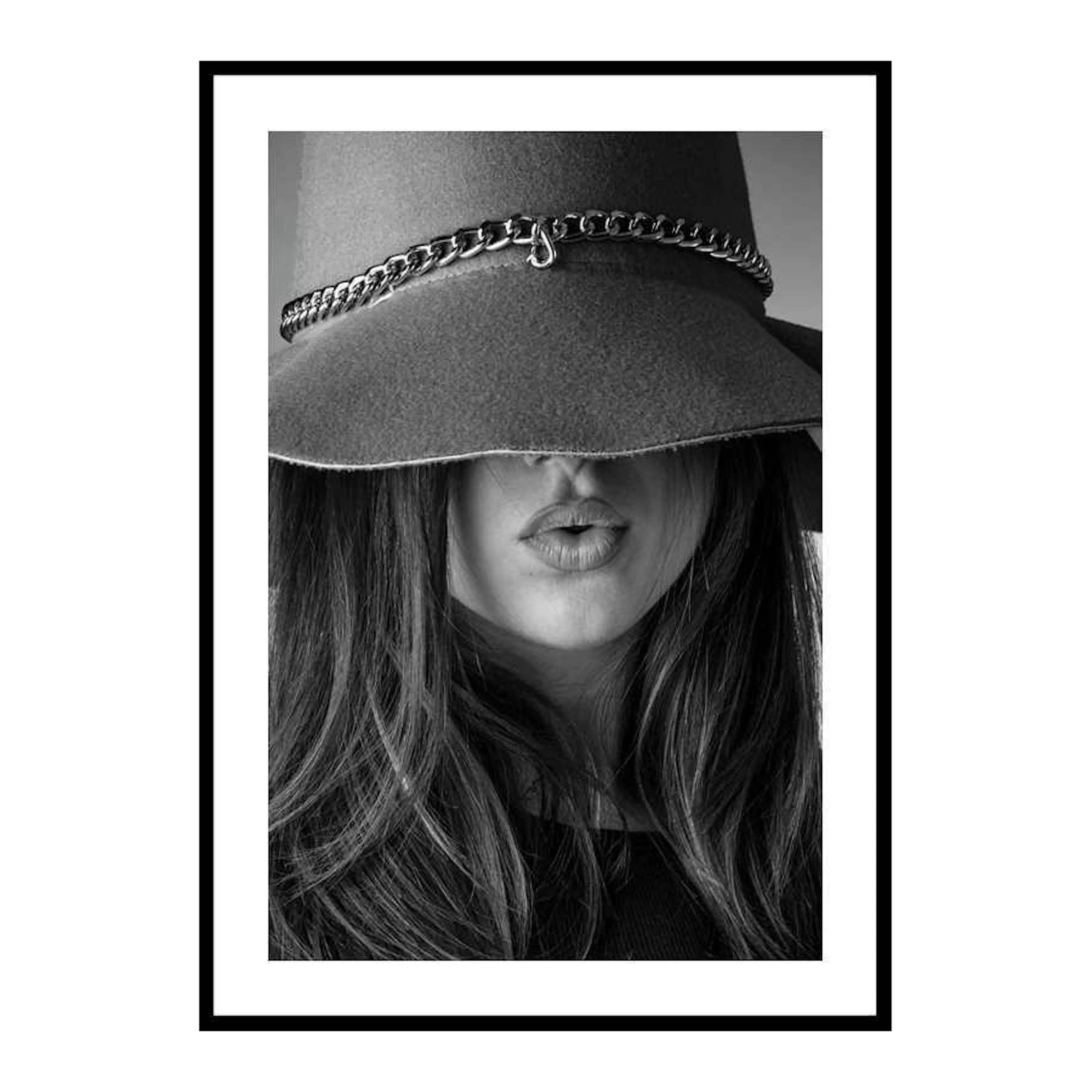 Girl With Hat 30x40 cm