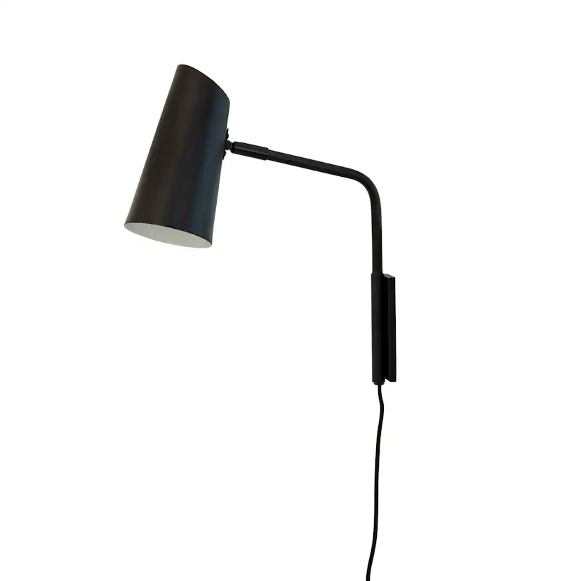 Vägglampa Dyberg Larsen Pallas