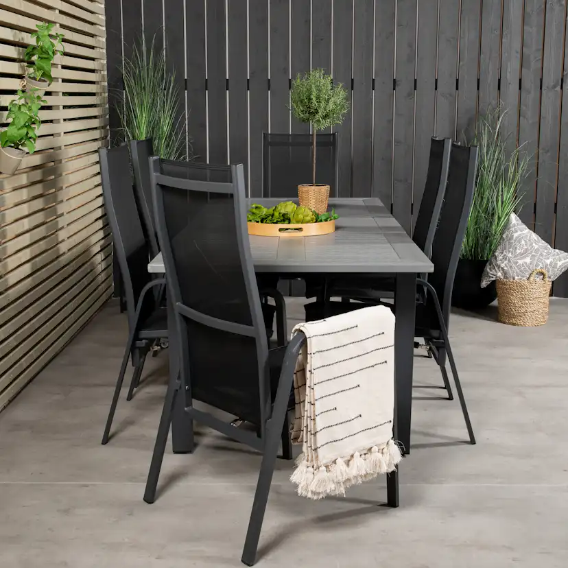 Albany Dining Table 160/240*100 - Svart Alu / Grey Aintwood+ Svart/Grå