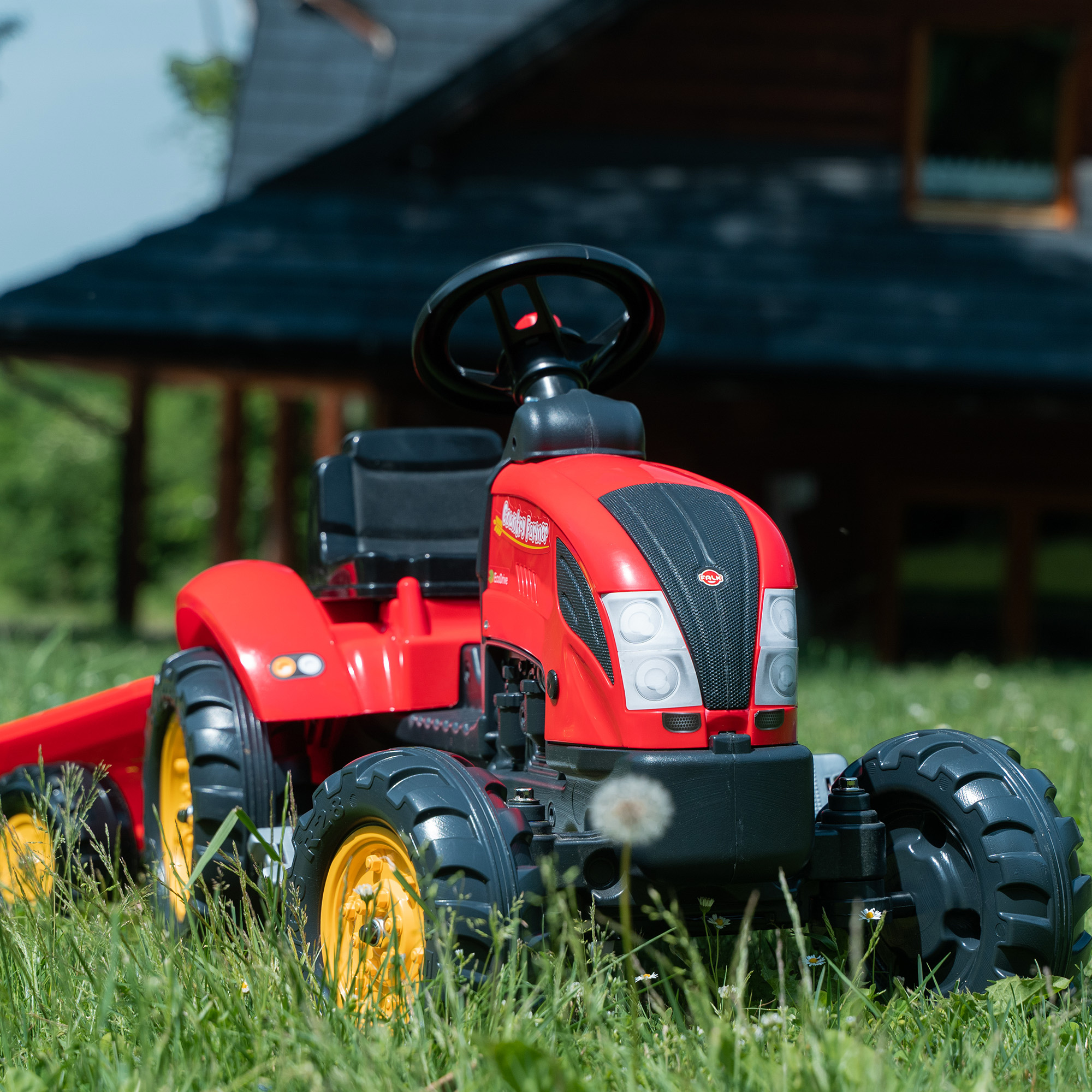 Utomhusleksak Falk Farmer Country Röd Tramptraktor med Släp