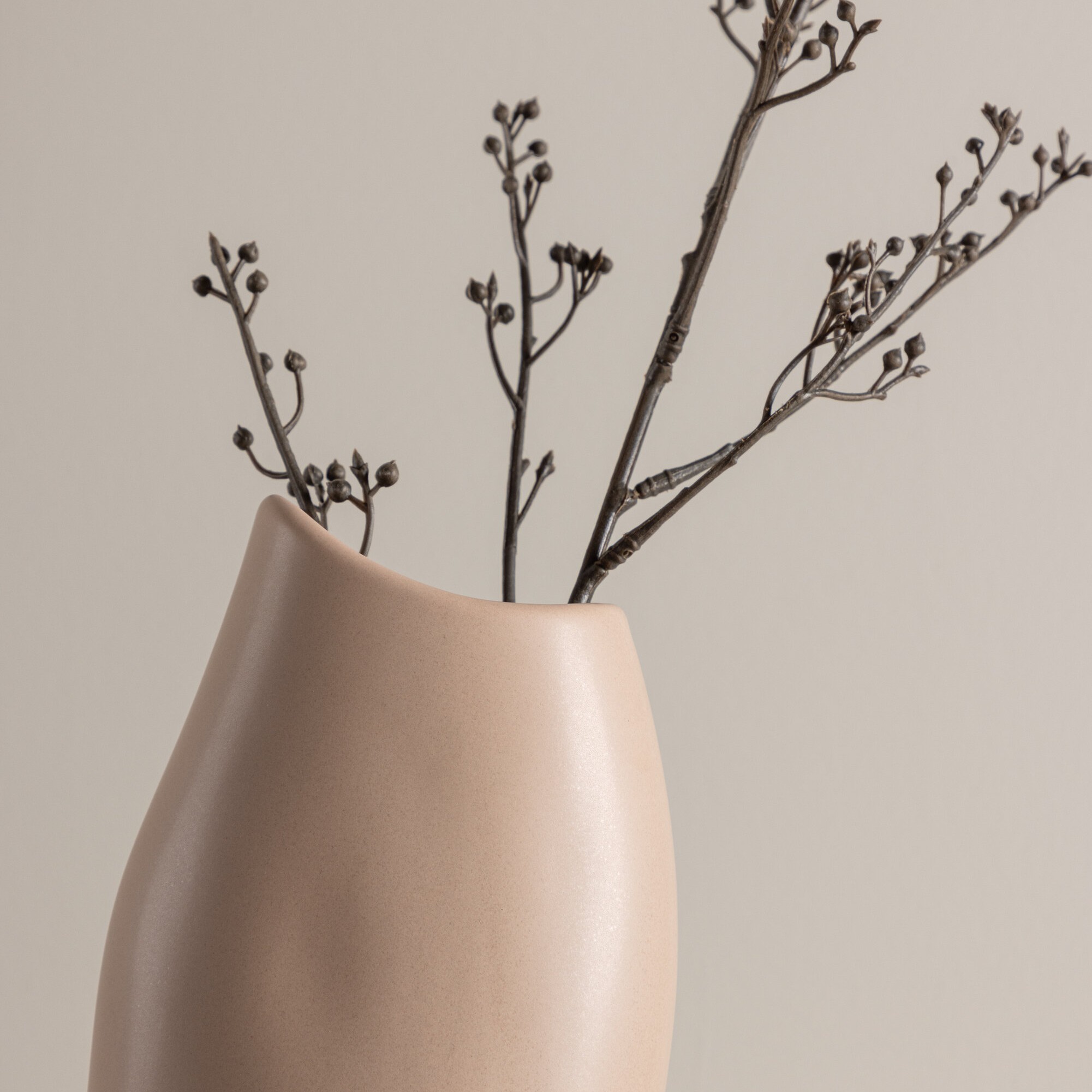 Ernst Vase - Light Pink - 12*9*23Hcm Ljusrosa