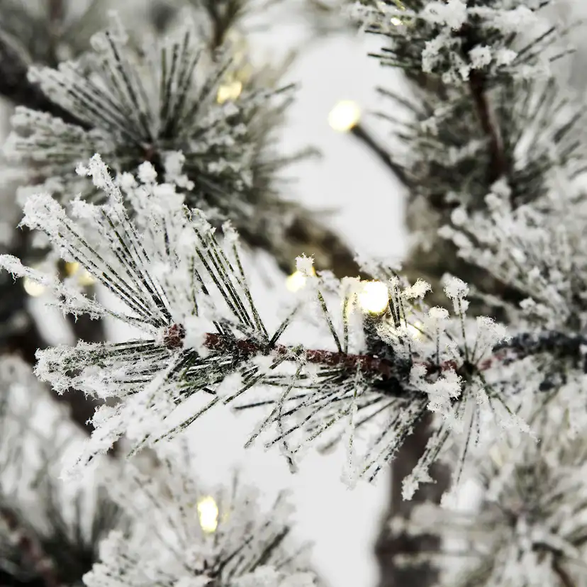 Lärkträd Nordic Winter i Kruka 120 cm med Snö och Ljus