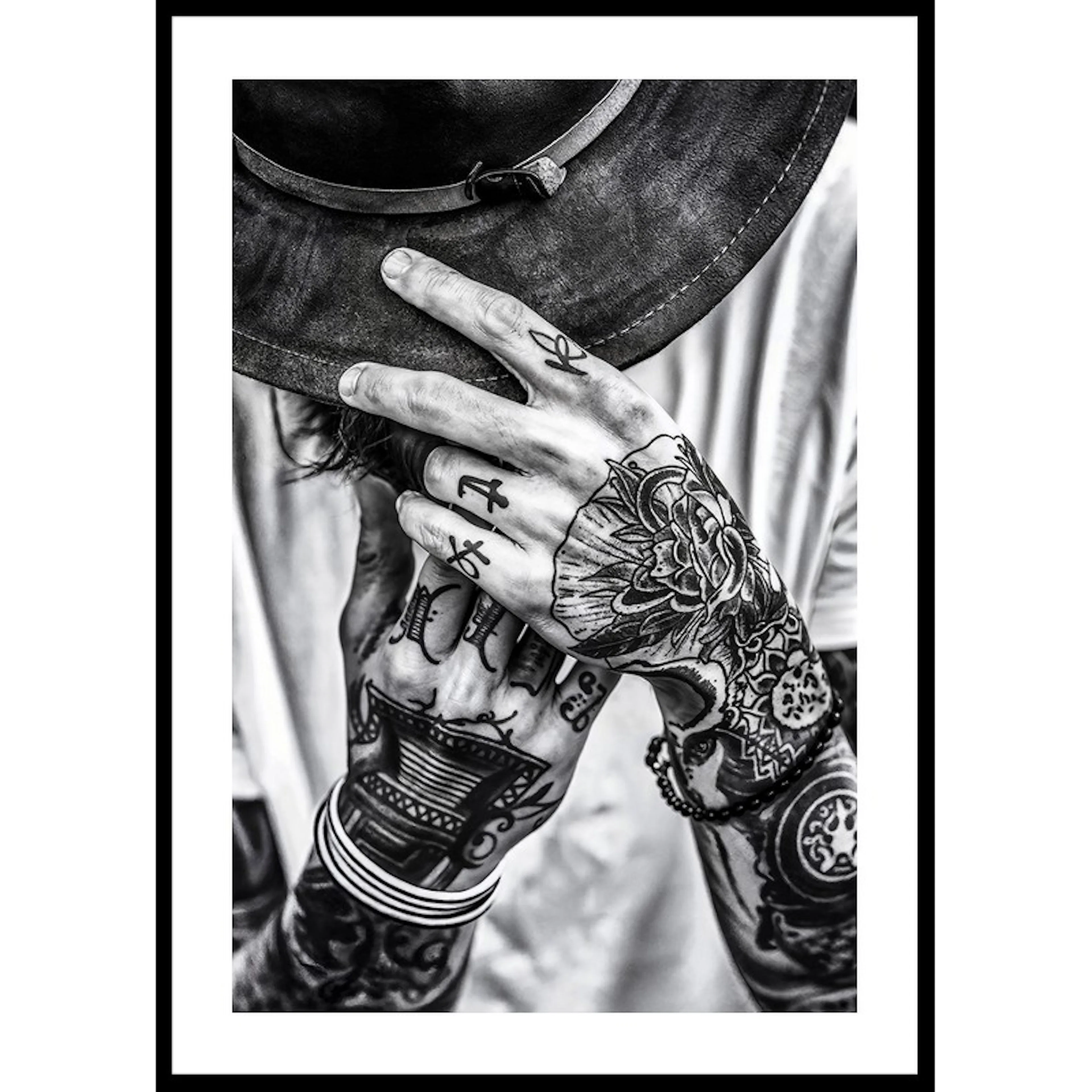 Tattooed Identity 30x40 30x40 cm