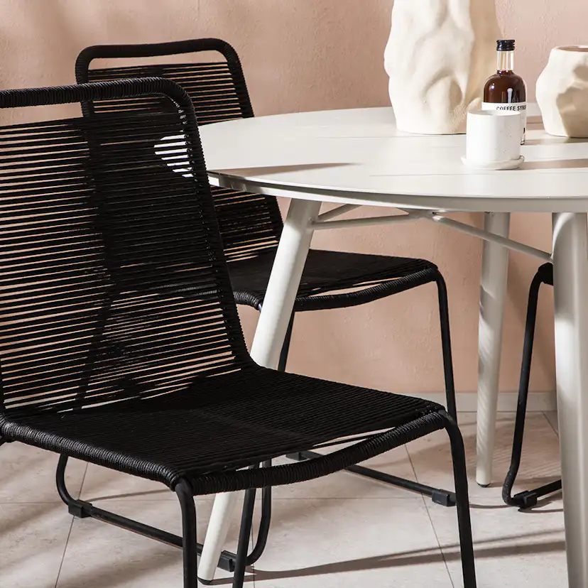 Matgrupp Utomhus Venture Home Lina Ø120 cm med 4 Lindos Trädgårdsstolar