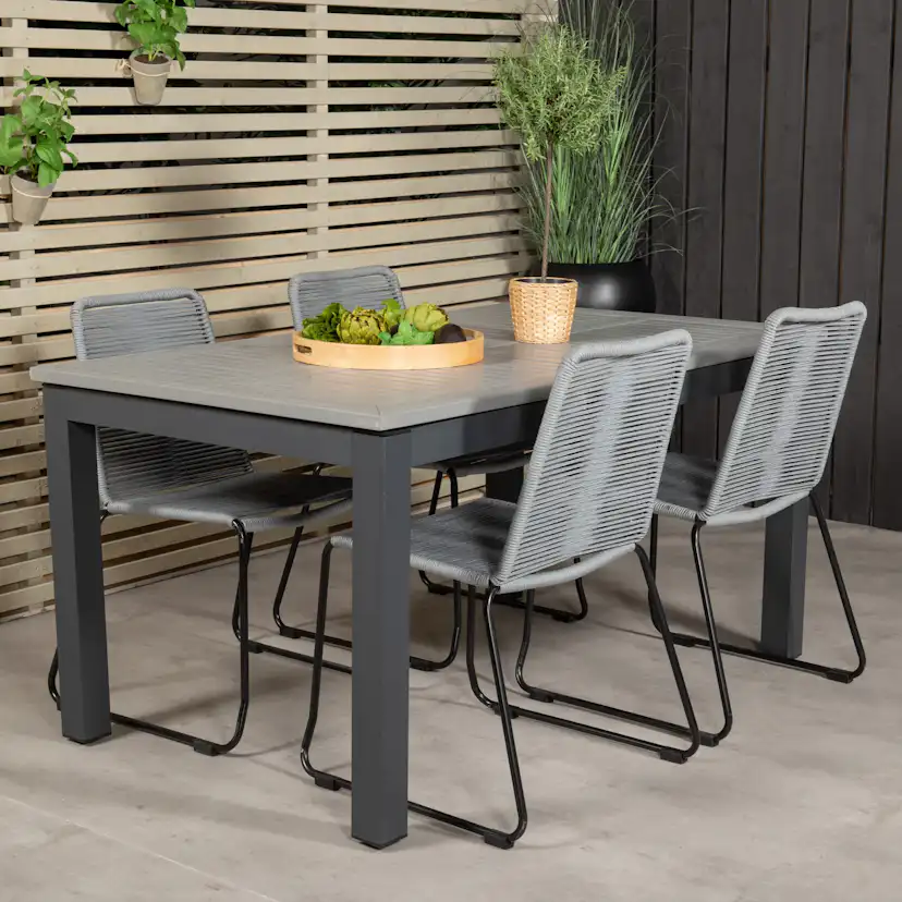 Matgrupp Venture Home Aleyna 160/240 med 4 Leon Matstolar