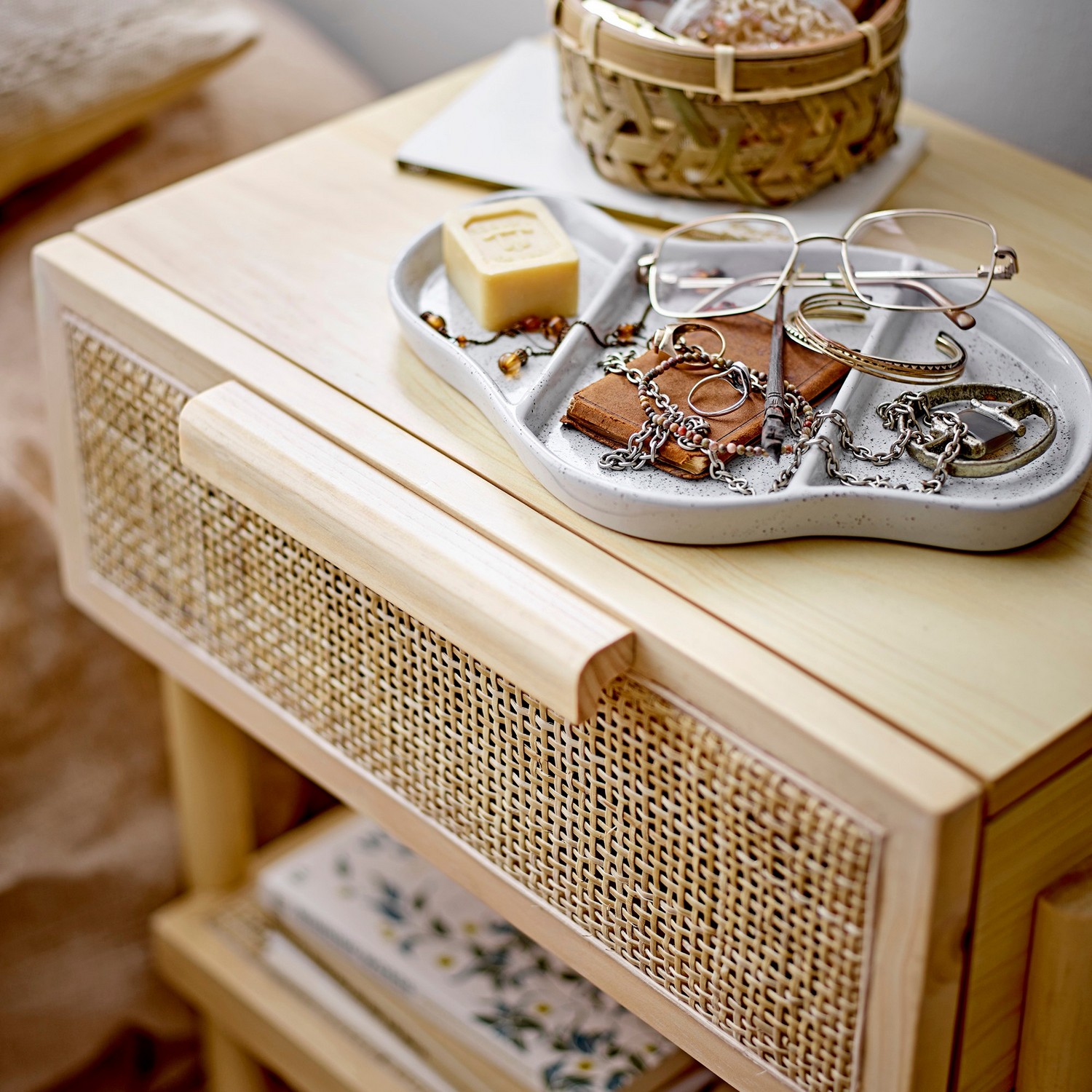 Sidobord Bloomingville Manon