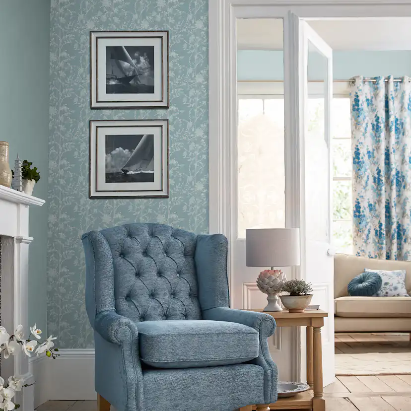 Tapet Laura Ashley Fennelton Pale Newport Blå 121079