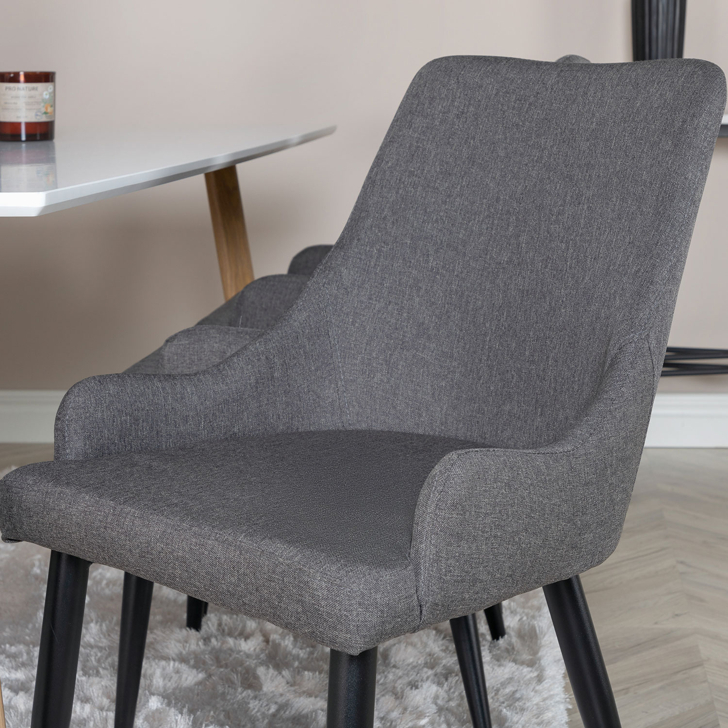 Matgrupp Venture Home Polar med 6 Plaza stolar Mörkgrå