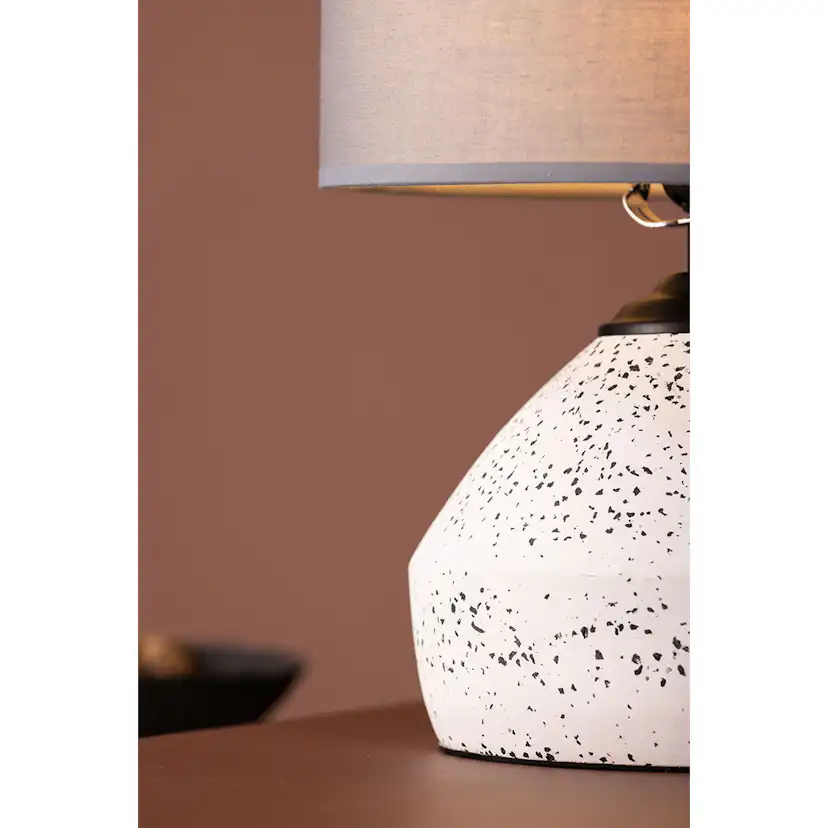 Bordslampa Venture Home Sisteron