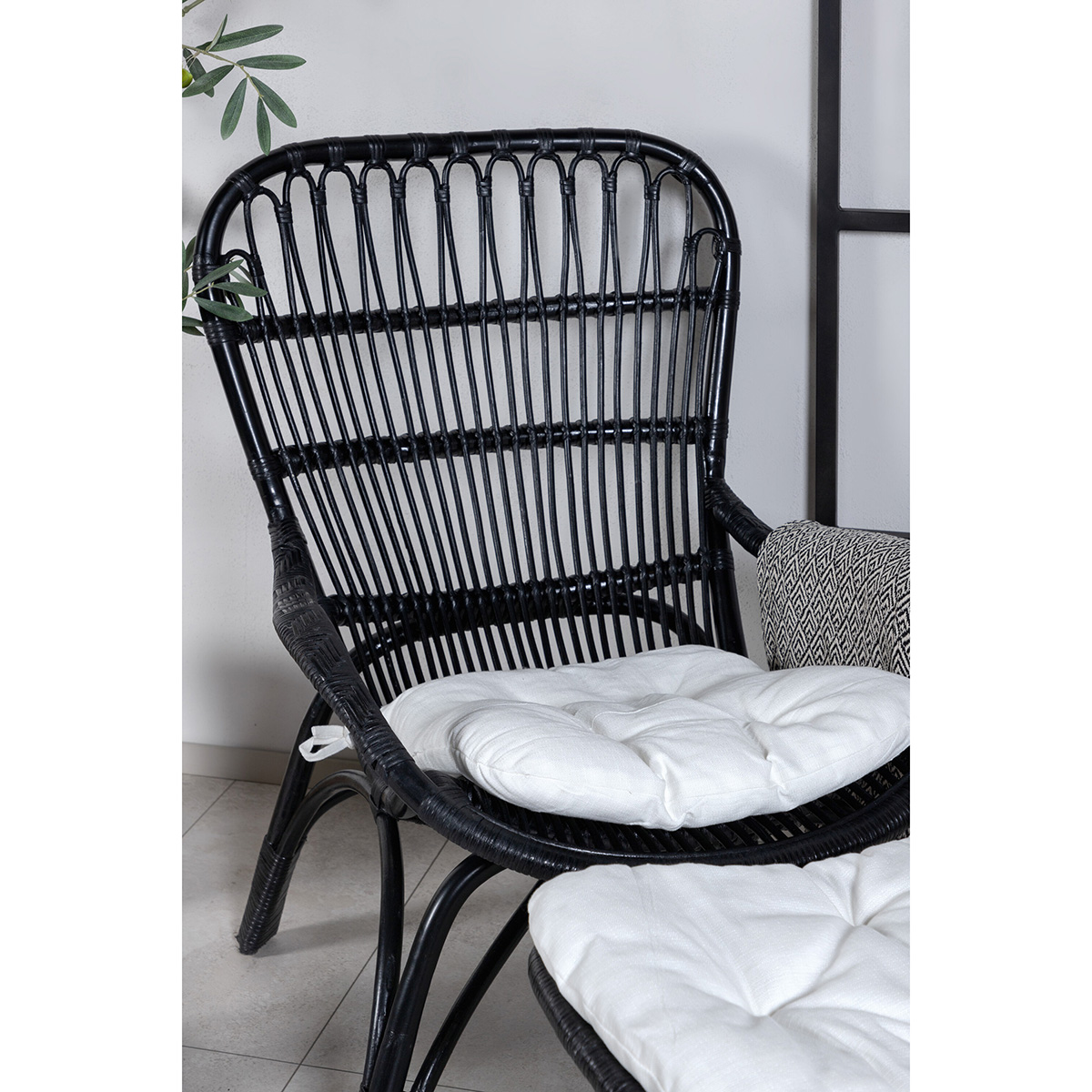 Ella Lounge Chair - BLACK rattan / Offwhite Cushion Ersätter Färg: Black