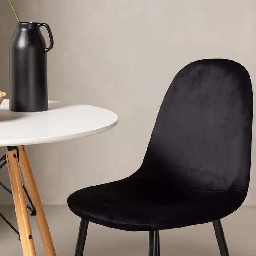 Matgrupp Venture Home Danburi Ø 60 cm med 2 Polar Sammet Stolar