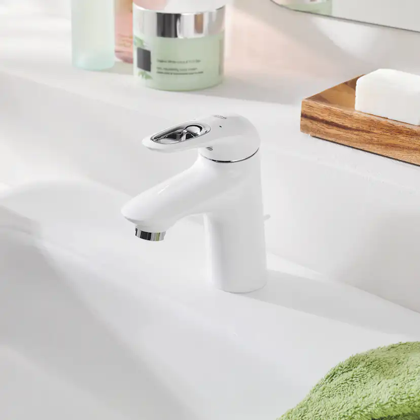 Tvättställsblandare Grohe Eurostyle Vit med Lyftventil
