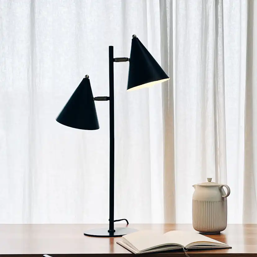 Bordslampa Dyberg Larsen French collection Rouen