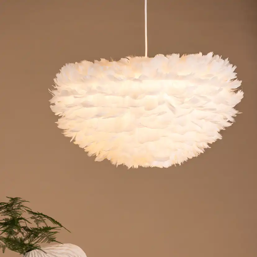 Nicola - Large Pendant Lamp - White / White artificial feath Vit