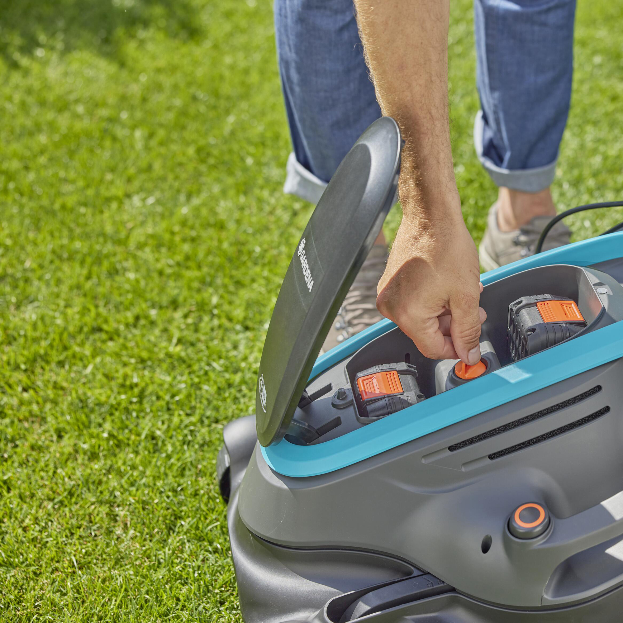 Gräsklippare Gardena PowerMax Duo 46/36V Utan Batteri & Laddare