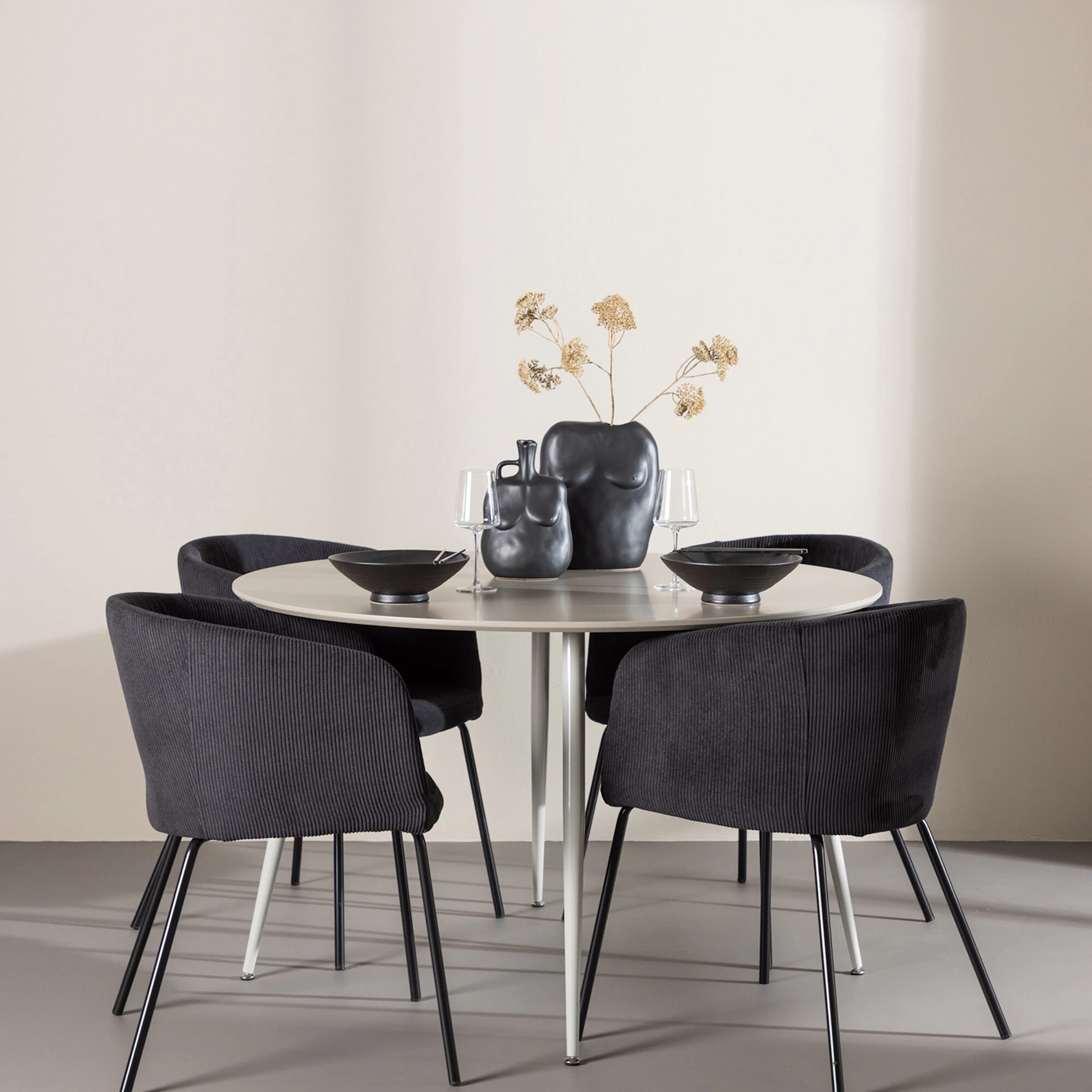 Beige/Svart