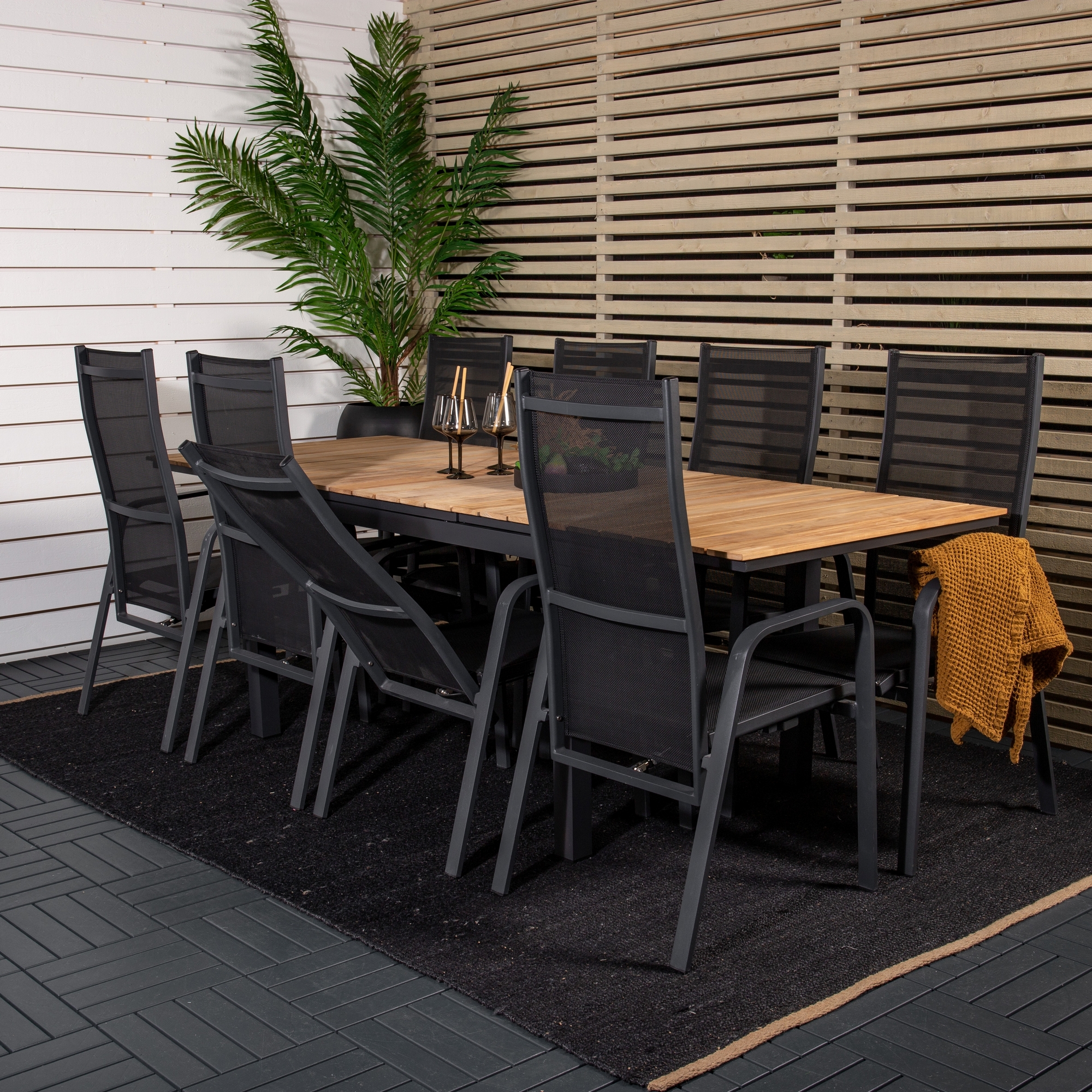 Matgrupp Venture Home Meya 160/240 med 8 Copacabana Stolar