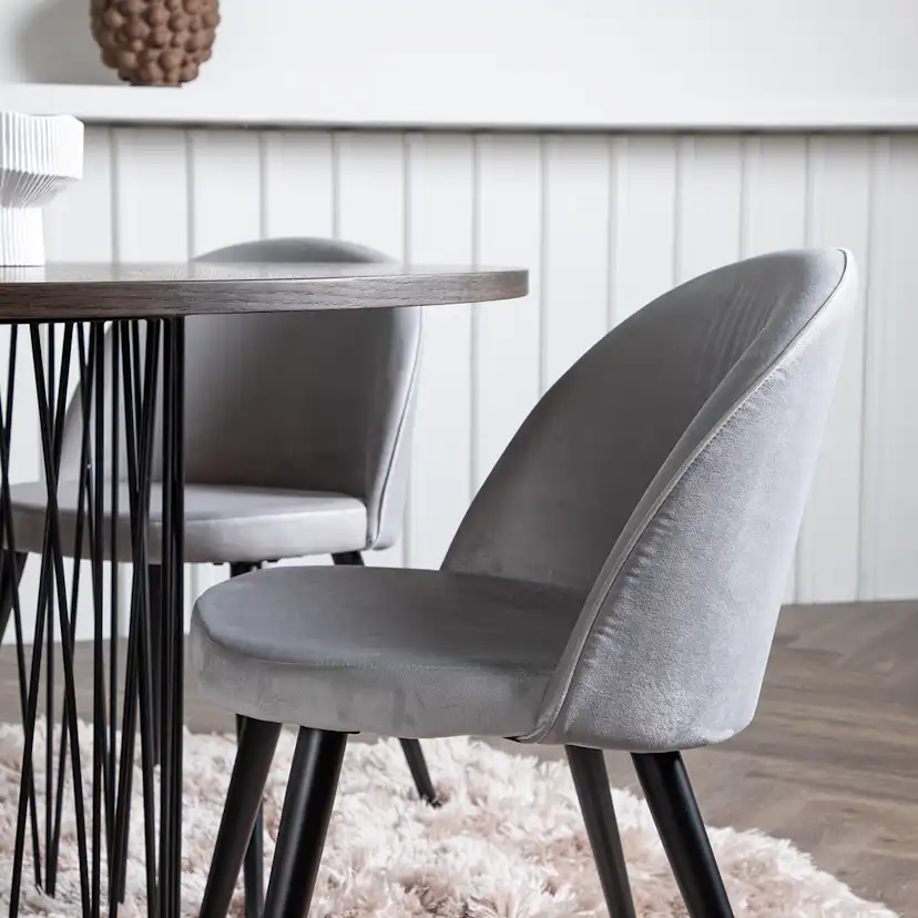 Matgrupp furniture/fashion Stone med 4 Velvet Stolar