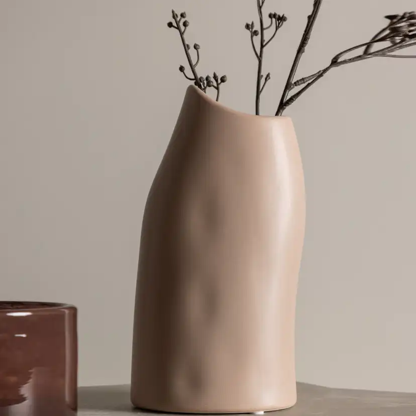 Ernst Vase - Light Pink - 12*9*23Hcm Ljusrosa