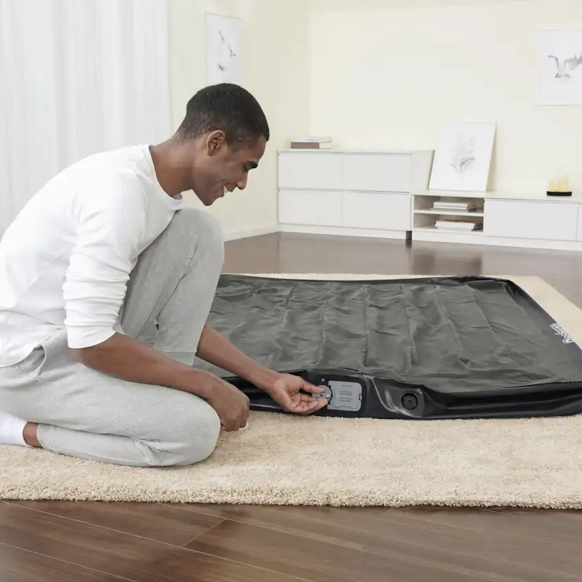 Uppblåsbar madrass Bestway Inbyggd Batteridriven Pump Tritech Airbed