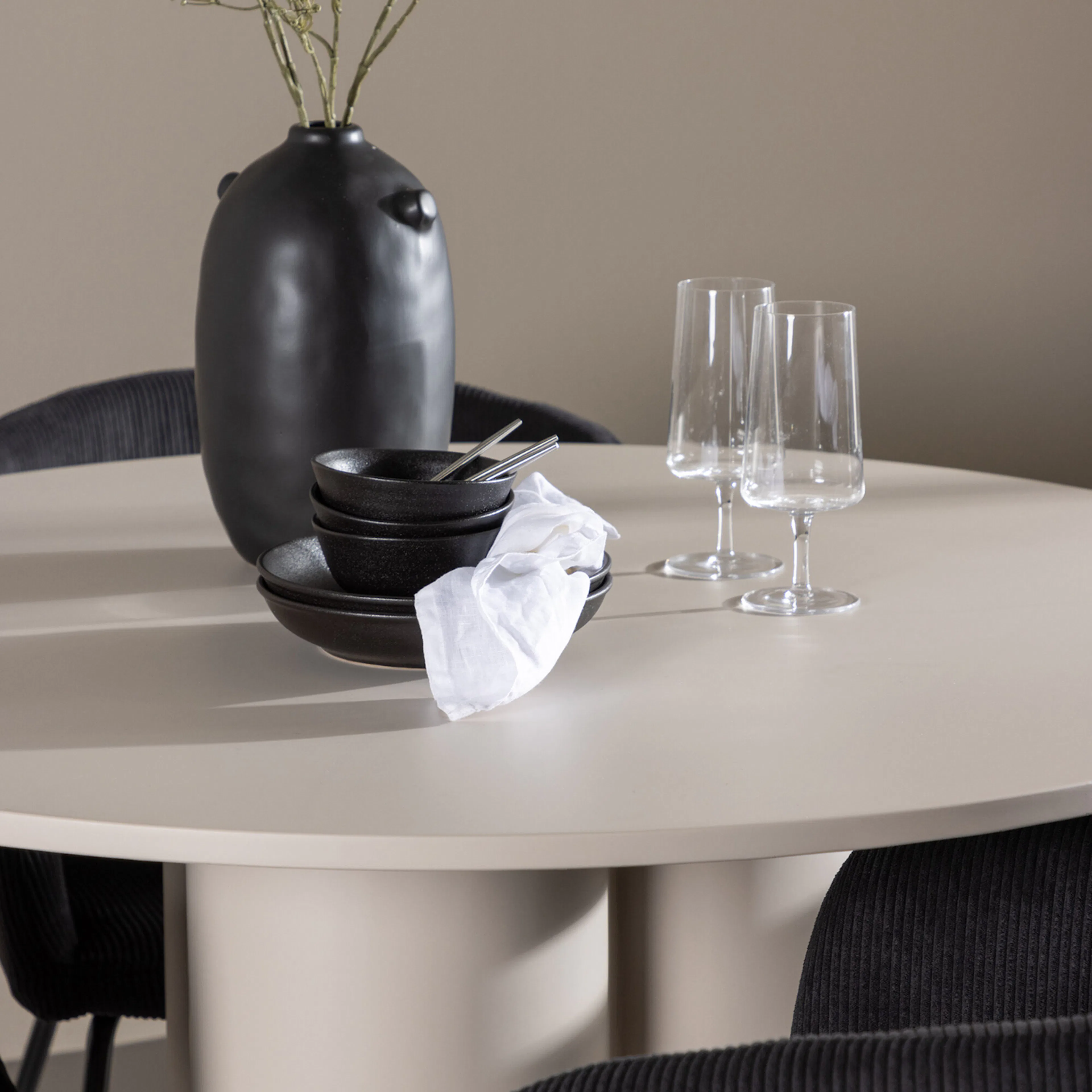 Beige/Svart
